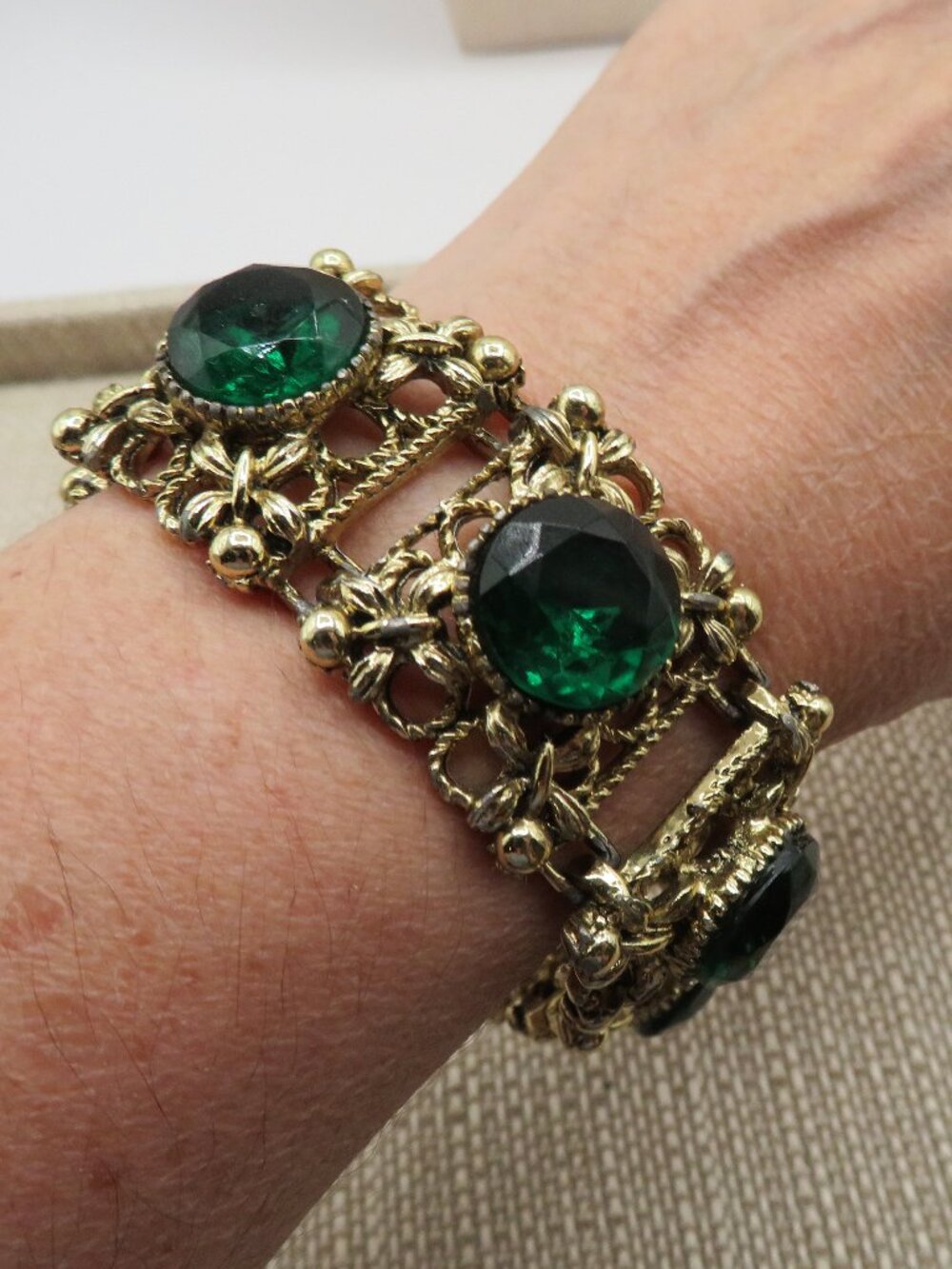 Vintage Green Rhinestone Gold Tone Bracelet
